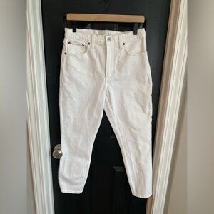 Abercrombie & Fitch The Skinny High Rise White Jeans-Size 28